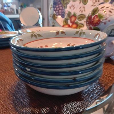 BLACK FOREST FRUITS DINNERWARE SERVICE FOR 4 WITH EXTRAS