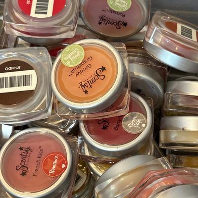 Sale Photo Thumbnail #688: See pics