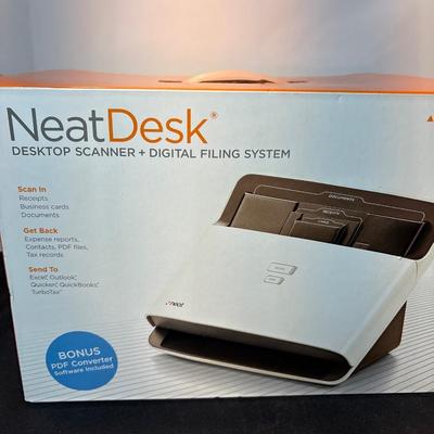 Sale Photo Thumbnail #689: Scans receipts instantly.