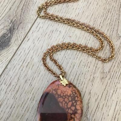 Beautiful, vintage, large stone pendant necklace