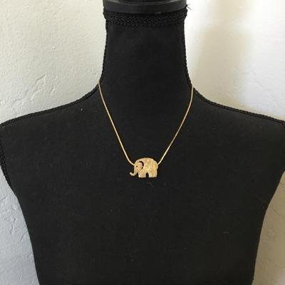 Mid century, gold tone, textured, elephant, pendant necklace