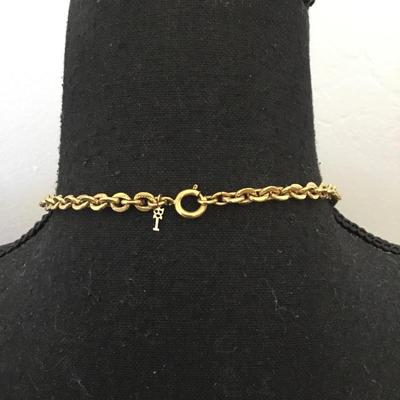 Vintage crown Trifari very nice textured, gold tone, chain necklace, long chain necklace