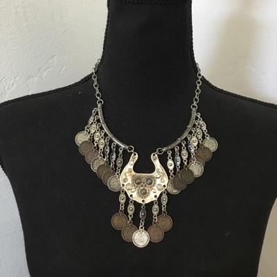 Beautiful, silver, tone statement, necklace