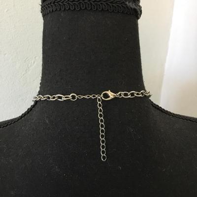 Beautiful, silver, tone statement, necklace