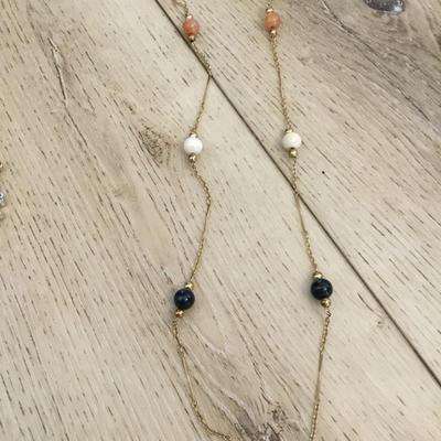 Beautiful, mid century, multicolored bead, necklace,