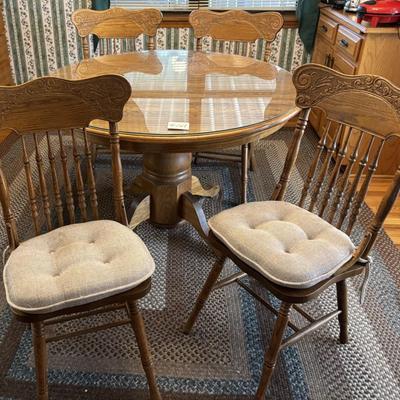 Dining room Wood Table and Chairs