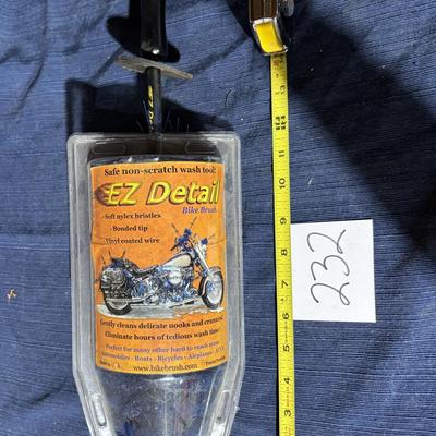 EZ Detail Bike Brush