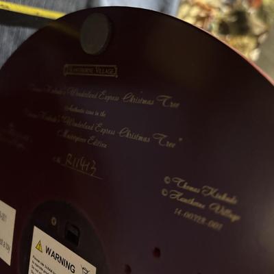 Thomas Kinkade Christmas Top is missing and no plugin