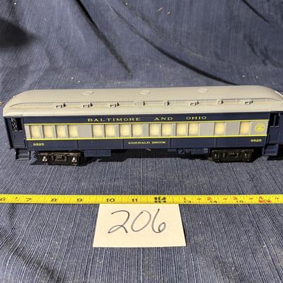 Lionel ~ Baltimore and Ohio Diner Passenger