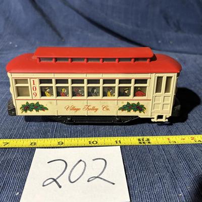 Lionel 6-11809 The Village Trolley Company Trolley