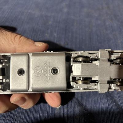 Bachmann Santa Fe Flyer Train