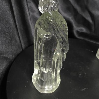 5-Piece Clear Glass Nativity Figures – Elegant Holiday Display Set