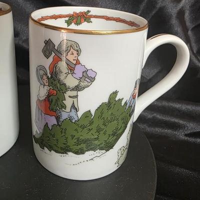 Fitz & Floyd “Deck the Halls” Vintage Christmas Mugs – Early 1980s Holiday Scene – Set of 2