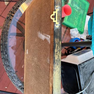 Sale Photo Thumbnail #65: Large Chinese shell art diatoms depicting the great well.