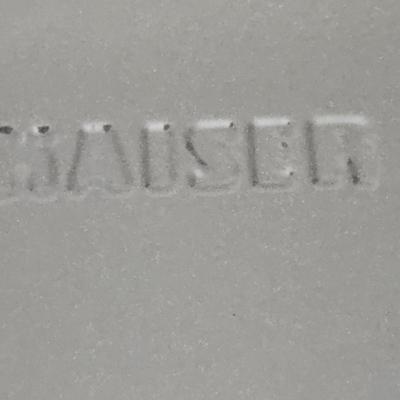 Chicago Metallic, Kaiser, Ekco & More Metal Bakeware (LR-JS)