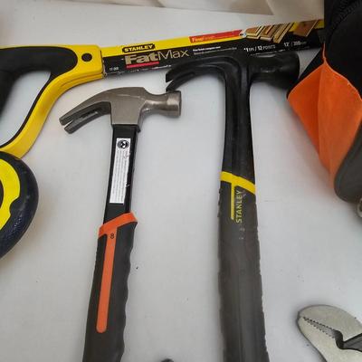 Assortment of Hand Tools, Brand-Name Cordless Drills & More (LR-JS)