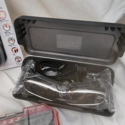 Assortment of Hand Tools, Brand-Name Cordless Drills & More (LR-JS)