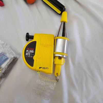 Assortment of Hand Tools, Brand-Name Cordless Drills & More (LR-JS)