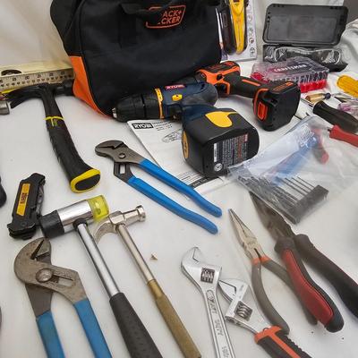 Assortment of Hand Tools, Brand-Name Cordless Drills & More (LR-JS)