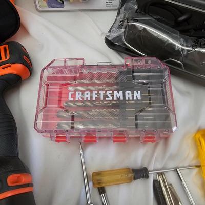 Assortment of Hand Tools, Brand-Name Cordless Drills & More (LR-JS)