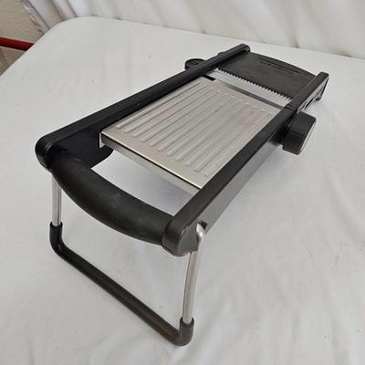 Proctor Silex Juicer, Oxo, Cuisinart & More Kitchen Items (LR-JS)