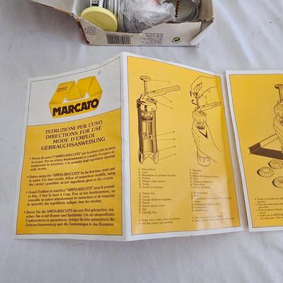 Williams Sonoma & Farberware Spouted Mixing Bowls & More (LR-JS)