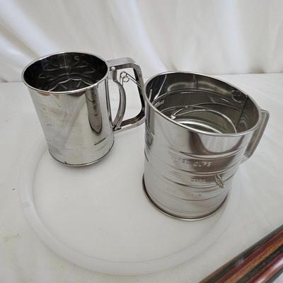 Williams Sonoma & Farberware Spouted Mixing Bowls & More (LR-JS)