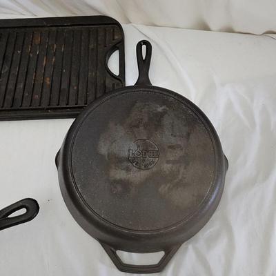 Lodge Cast Iron Cookware (LR-JS)