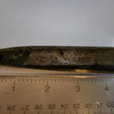 Sale Photo Thumbnail #110: This auction lot is for a Vintage Wiss Heavy-Duty Scissors.  These scissors are sharp and very useful - especially for large crafting projects.  Used by many wallcover hangers.