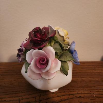 Small Porcelain Flower Pot