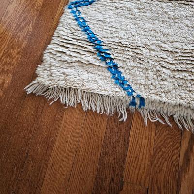 Moroccan Berber Wool Runner/Rug 10'6" x 3' (LR-JS)