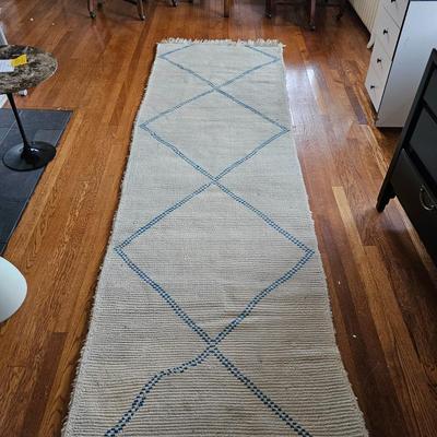 Moroccan Berber Wool Runner/Rug 10'6" x 3' (LR-JS)