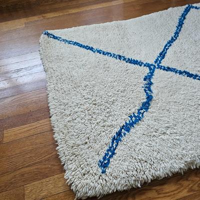 Moroccan Berber Wool Runner/Rug 10'6" x 3' (LR-JS)