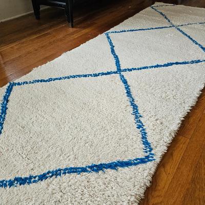 Moroccan Berber Wool Runner/Rug 10'6" x 3' (LR-JS)