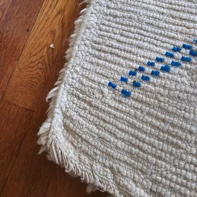 Moroccan Berber Wool Runner/Rug 10'6" x 3' (LR-JS)