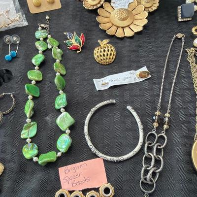 Sale Photo Thumbnail #44: Sara Coventry, Brighton, Pins, Earrings, Bracl
