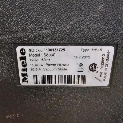 Miele HS15 Canister Vacuum & Accessories (LR-JS)