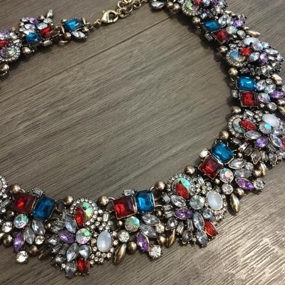 Gorgeous bronze, toned, multicolor, rhinestones statement, necklace