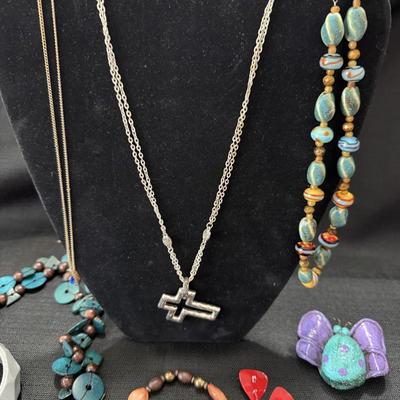 Sale Photo Thumbnail #63: Necklaces
Bracelets
Earrings
Clip on earrings
Pins