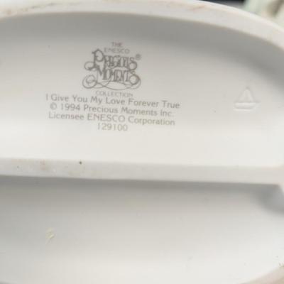 1994/1988 Precious Moments Figurine No boxes
