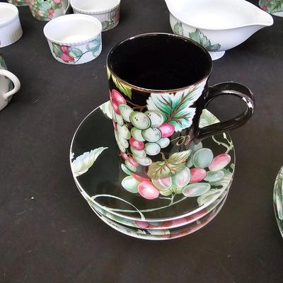 Vendanges China Set & More from Limoges (LR-JS)