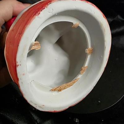 Vintage Santa Claus Chimney Figurine – Classic Holiday Charm & Storybook Detail