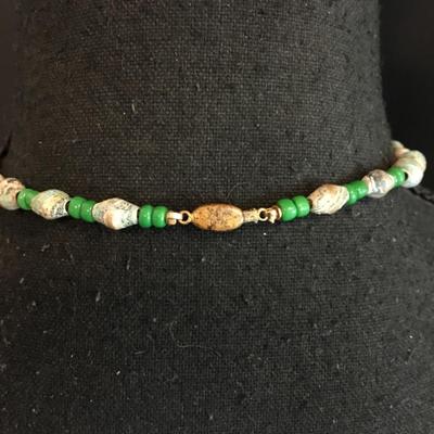 Beautiful vintage Slovakia bead necklace