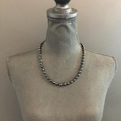 Beautiful vintage, Jet, black faceted glass bead necklace