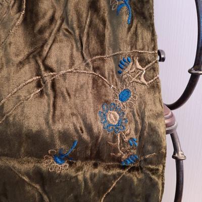 Sale Photo Thumbnail #253