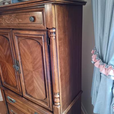 Sale Photo Thumbnail #295