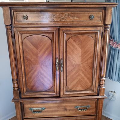 Sale Photo Thumbnail #288