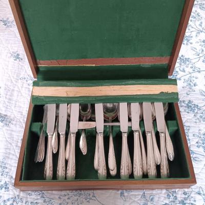 Sale Photo Thumbnail #369