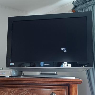 LOT 23: Sharp Liquid Crystal TV LC-32SH12U & Akai DVD Player DVPS7000