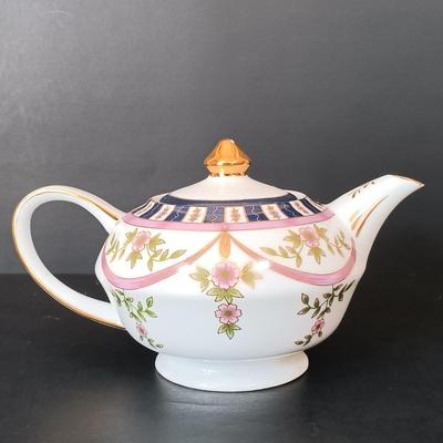 LOT 25: Tea Collection- Royal Albert, Royal Dover, Clare & More